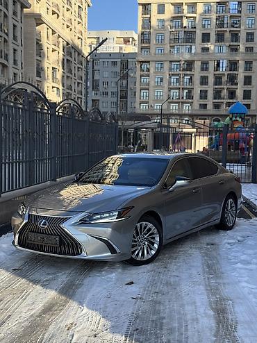 Lexus: Lexus ES: 2020 г., 2.5 л, Вариатор, Гибрид, Седан — 1