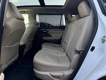 Toyota: Toyota Highlander: 2020 г., 0.5 л, Механика, Гибрид, Внедорожник — 4
