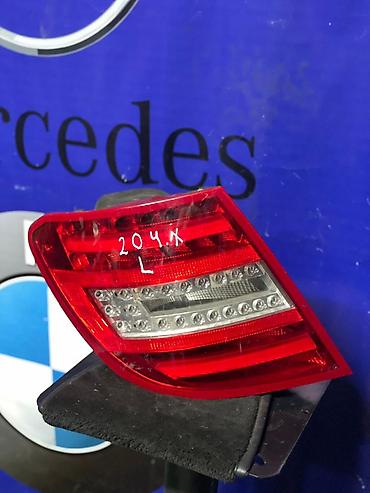 w204: Задний левый стоп-сигнал Mercedes-Benz 2011 г., Б/у, Оригинал, Япония — 1