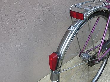 Bicikli za odrasle: Bicikl- HERCULES Diana 28" Prodajem odličan polovan bicikl HERCULES na lalafo.rs — 8 Bicikli za odrasle: Bicikl- HERCULES Diana 28" Prodajem odličan polovan bicikl HERCULES — 8