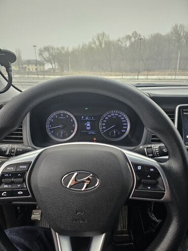 Hyundai: Hyundai Sonata: 2020 г., 2 л, Автомат, Газ, Седан — 9