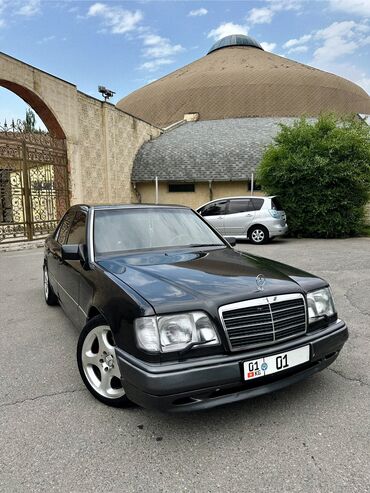 Mercedes-Benz: Mercedes-Benz E-Class: 1993 г., 3.2 л, Автомат, Бензин, Седан