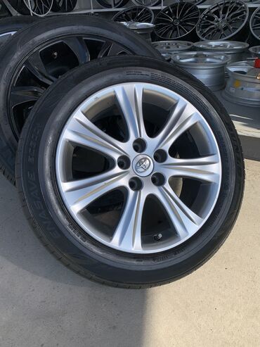 Диски: Литые Диски R 17 Toyota, Комплект, отверстий - 5, Новый