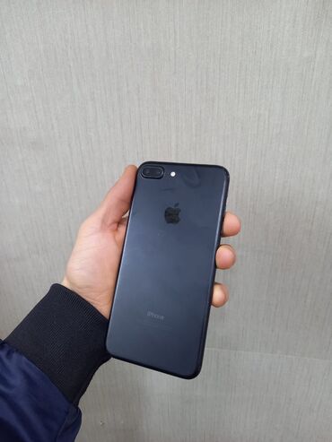 Digər mobil telefonlar: Satılır: 3 ədəd smartfon (şəkillərdə) 1) Apple iPhone (qara rəng) - — 1