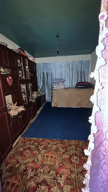 Həyət evləri və villaların satışı: 4 otaqlı, 12 kv. m, Orta təmir — 10
