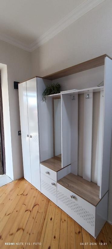 Шкафы-прихожие: MehimEndirim edildi. Dəhliz dolabı 230₼. ölçüsü1.60 uzunu 2m. Ünvan — 1