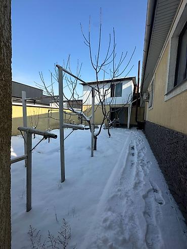 Продажа коттеджей и домов: 🔷Срочно продается дом (5 комнатная ) 🔷Район : жм Кок Жар 🔷 — 9