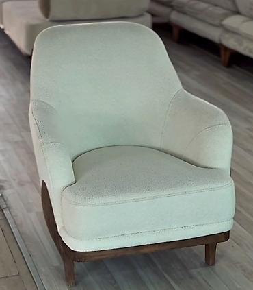Müasir dizaynlı yumşaq qoltuq - Rəng: açıq krem - Material: toxumalı