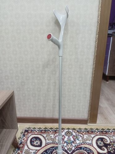əsa: Çəlik əsa kastil yerimək üçün dirsək