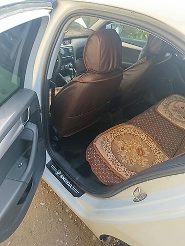 Skoda: Skoda Octavia: 2018 г., 1.6 л, Автомат, Газ, Лифтбек — 4
