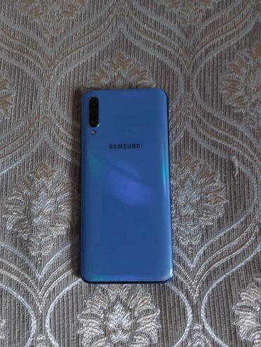 samsunq s: Samsung Galaxy A70, 128 ГБ, цвет - Синий, Отпечаток пальца, Две SIM карты