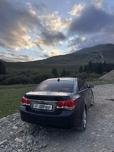 jetour dashing: Chevrolet Cruze: 2010 г., 1.6 л, Автомат, Бензин, Седан — 9