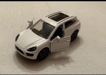 arenda maşınlar 2022: Təcili Satılır…Endirim Var… Porsche Cayenna modelkası