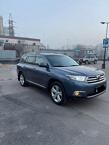 Toyota: Toyota Highlander: 2011 г., 3.5 л, Автомат, Бензин, Кроссовер — 2