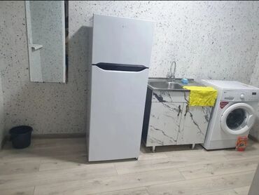 квартира долгосрочный: 1 бөлмө, Кыймылсыз мүлк агенттиги, Чогуу жашоосу жок, Жарым -жартылай эмереги бар