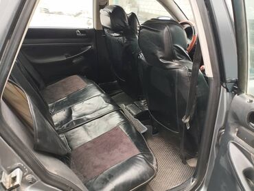 Audi: Audi A4: 1995 г., 1.8 л, Механика, Бензин, Седан — 7