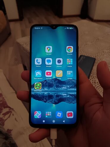 телефон fly сенсорный андроид: Redmi