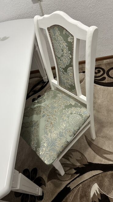 Кухонные столы: Кухонный стол, Б/у, Прямоугольный, Нераскладной — 6