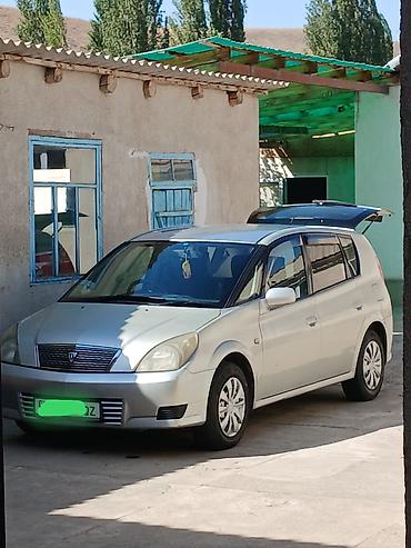 kia avela: Продаётся компактный 5‑дверный хэтчбек/универсал серебристого цвета — 1