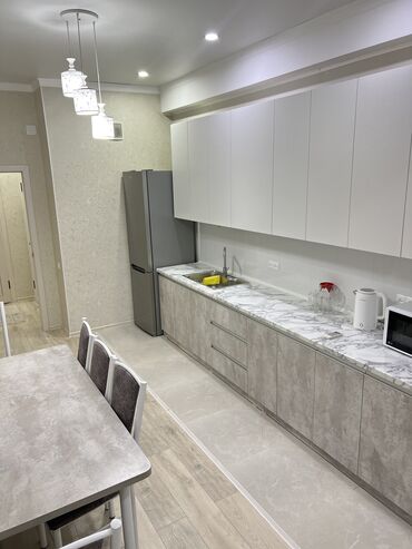 Посуточная аренда квартир: 2 комнаты, Постельное белье, Кондиционер, Парковка — 4