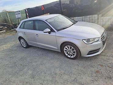 pc volani: 8V SPORTBEK LEVI FAR HALOGENI ZA AUDI A3 OD 2013. DO 2016. GOD. | — 2