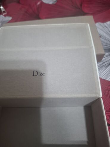 Eynəklər: Gün eynəyi, Dior, İşlənmiş — 2