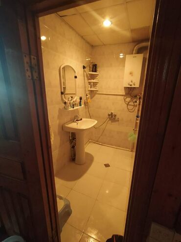 Köhnə tikili: Bakı, 2 otaqlı, Köhnə tikili, 62 kv. m — 13