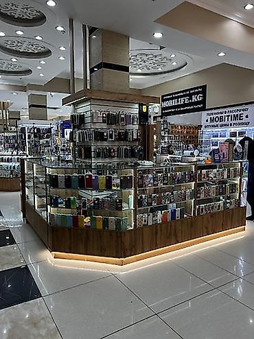 островок: Островок в ТЦ, 15 м², ГУМ, С оборудованием — 1