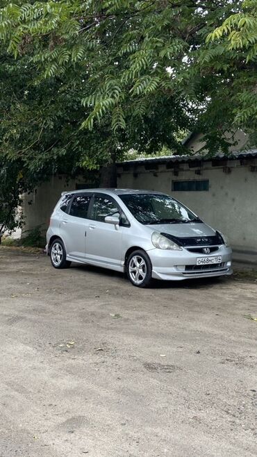 купить запчасти на опель вектра б: Honda Fit: 2005 г., 1.5 л, Автомат, Бензин, Хэтчбэк