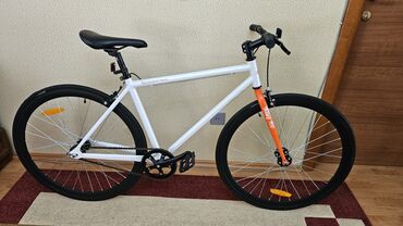 Şəhər velosipedləri: Yeni Şəhər velosipedi Stark, 28"