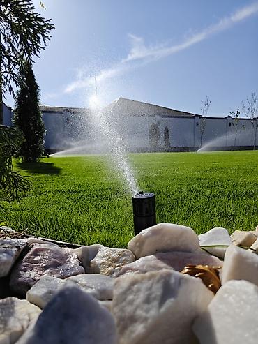 Ремонт под ключ: АВТОПОЛИВ и ОЗЕЛЕНЕНИЕ Ландшафтный дизайн ### Вашего — 8