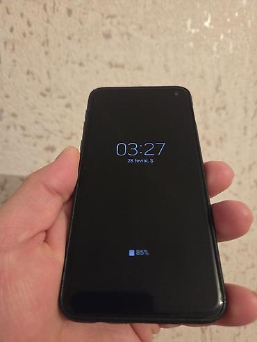 ram ddr 2: Samsung Galaxy S10e, 128 GB, rəng - Qara, Barmaq izi — 1