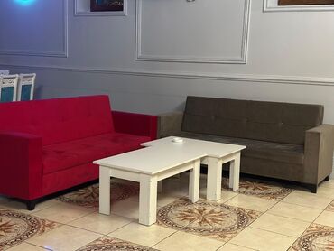 Restoran mebeli: Təzə divan jurnalnı satılır.13 divan və 12 jurnalnı var, Bir dəst yəni