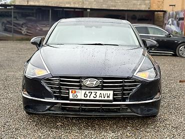 Hyundai Sonata: 2021 г., 2 л, Автомат, Бензин, Седан
