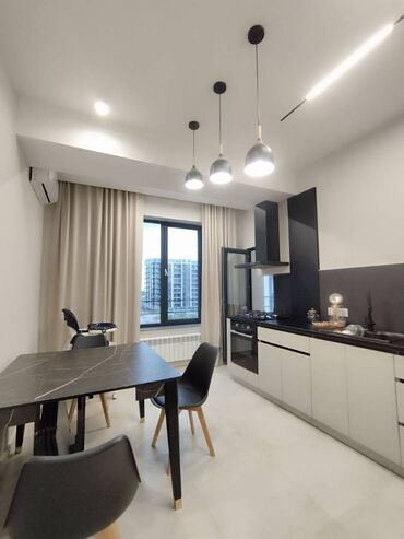 3 квартиры: 2 комнаты, 58 м², Элитка, 4 этаж, Дизайнерский ремонт