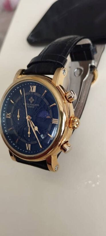золотые часы geneve 750 цена: Б/у, Наручные часы, Patek Phillipe, цвет - Золотой