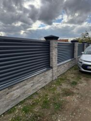 Proizvodi od rolovanog metala, metalni kanali: Sečemo koliko ti treba, plaćaš po metru.   NA "KLIK I ŠRAF" — 13