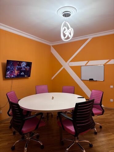 Ofislər: 🔹 Hazır gəlir gətirən Tədris Mərkəzi Satılır! Aylıq 3000 AZN subarendə — 10