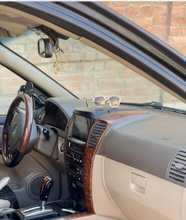 Kia: Kia Sorento: 2.5 l | 2003 il Ofrouder/SUV — 9
