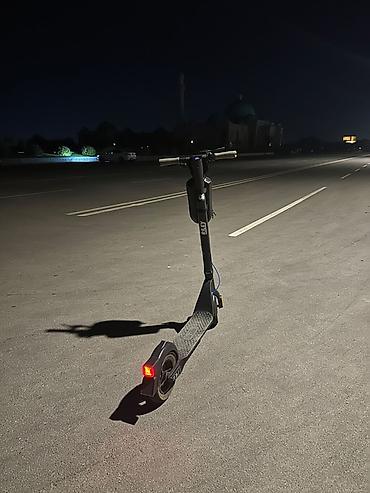 electro gitara: İşlənmiş Elektrik samokat 10", 501 - 750 Vt, 16 - 25 km/s, Pulsuz çatdırılma — 1