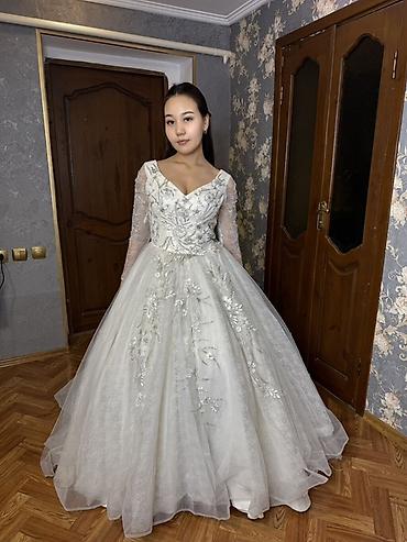 Свадебные платья: Свадебные платья б/у в отличном состоянии — 16