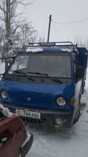 газ балон на машину: Hyundai Porter: 2002 г., 2.5 л, Механика, Дизель, Универсал