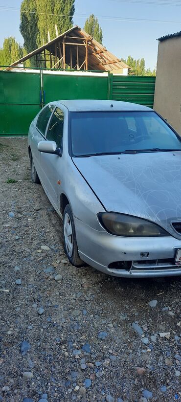 Nissan: Nissan Primera: 2000 г., 1.8 л, Механика, Бензин, Хэтчбэк