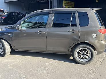cx 9: Mazda Demio: 2002 г., 1.5 л, Автомат, Бензин, Хэтчбэк — 5