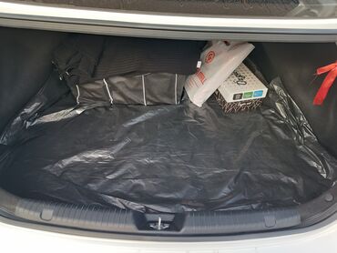 Kia: Kia K3: 1.6 l | 2017 il Sedan — 9