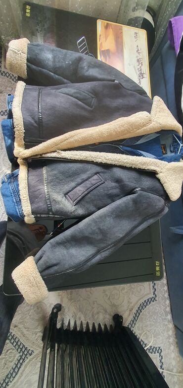 мужскую дубленку: Куртка 2XL (EU 44), түсү - Кара