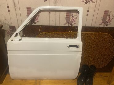 бампер на мерседес w210 в бишкеке: Sol ön, VAZ (LADA) 2101–2107 lalafo.az -da бампер на мерседес w210 в бишкеке: Sol ön, VAZ (LADA) 2101–2107