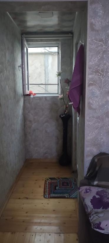 kiraye ev zabrat 1: Zabrat 1 81 nomreli mektebe 21 sayli poliklinkaya yaxin 3 otaqli heyet — 7