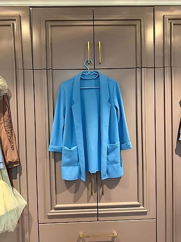pull and bear: Mavi rəngli qadın blezeri — 1