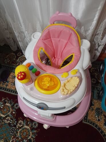 детский ботус: Детские ходунки с игровой панелью - Цвет: розово‑белые с жёлтыми